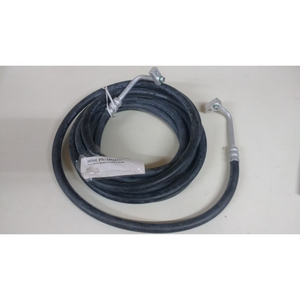 Hose PN 14524211 Volvo 700 Hose PN 14524211 Volvo 700